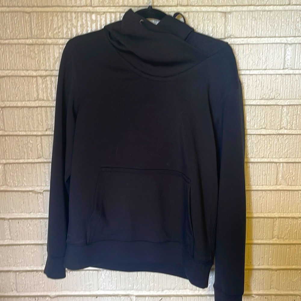 Lululemon City Slicker Sweatshirt Size 8 like new